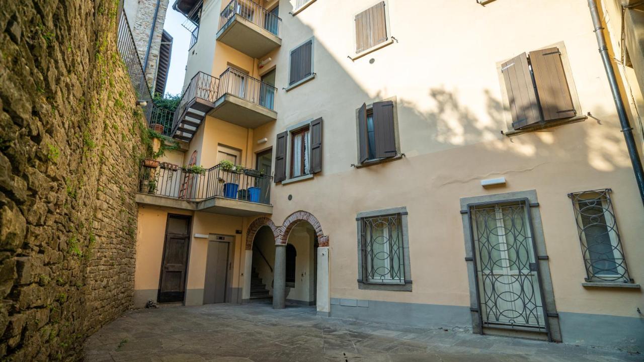 Ferienwohnung Splendida Vista Su Citta Alta Bergamo Exterior foto